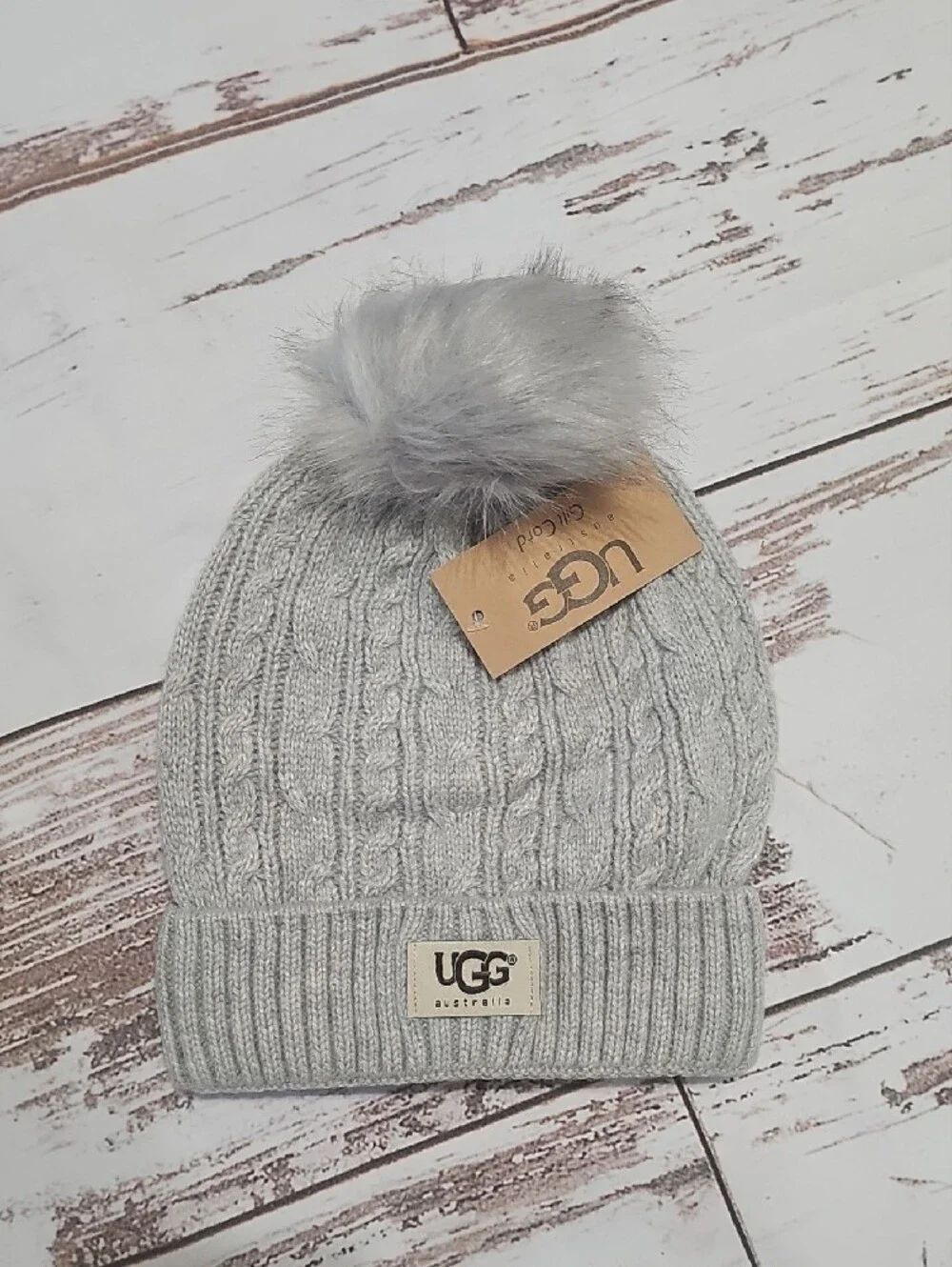 UGG Womens Light Gray Cable Knit Pom Beanie Set